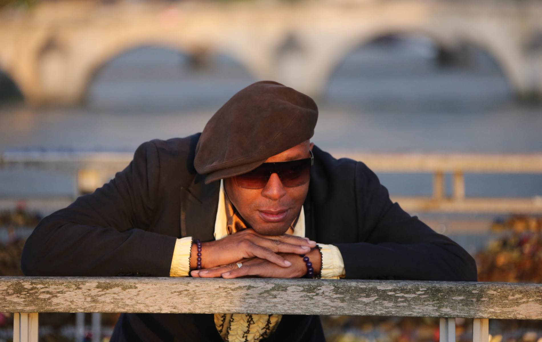 Christmas's exclusive interview with Leee John from 
