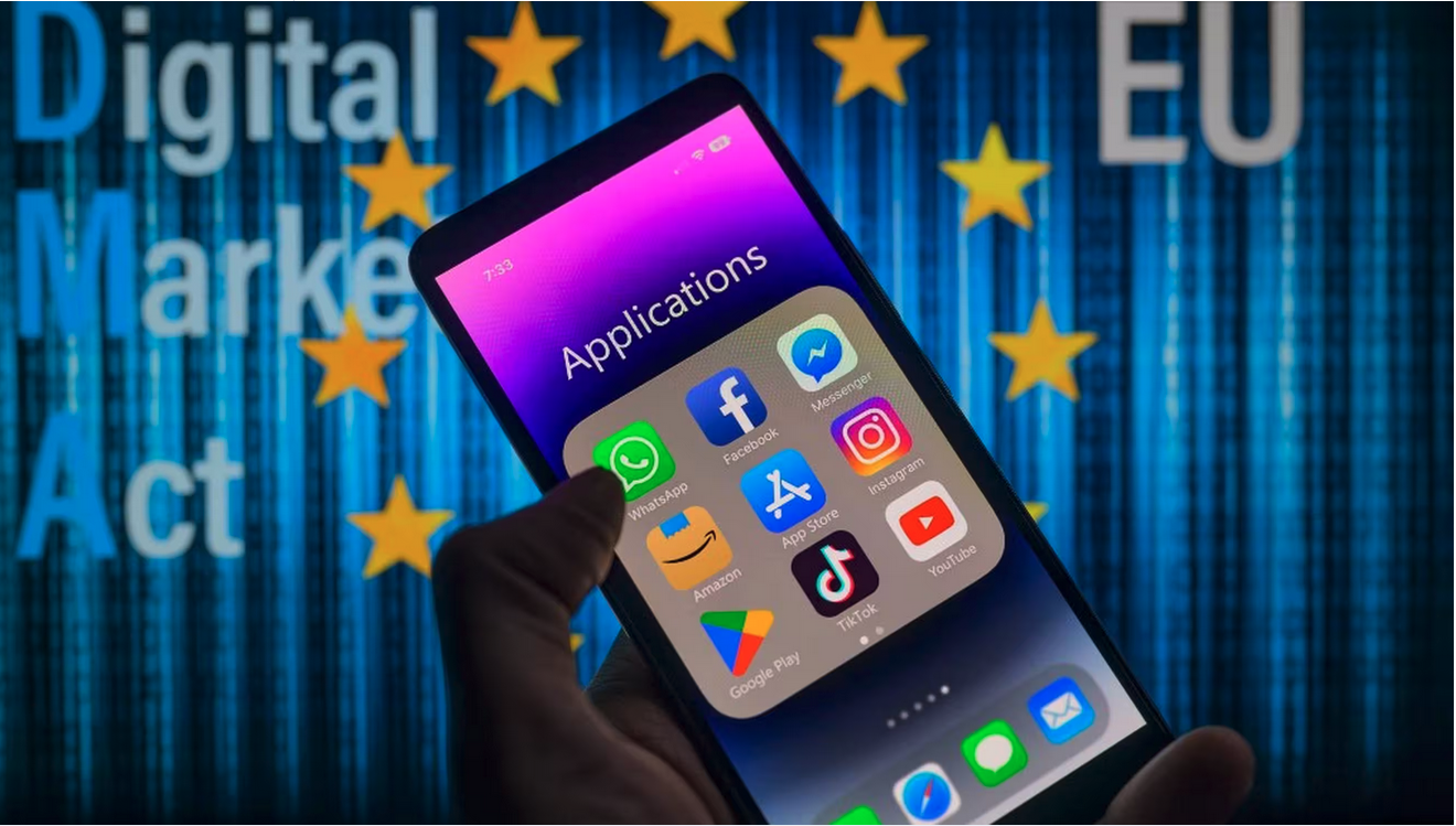 **European Regulation on Digital Services Takes Effect, Imposing New Rules on Tech Giants to Foster Competition**